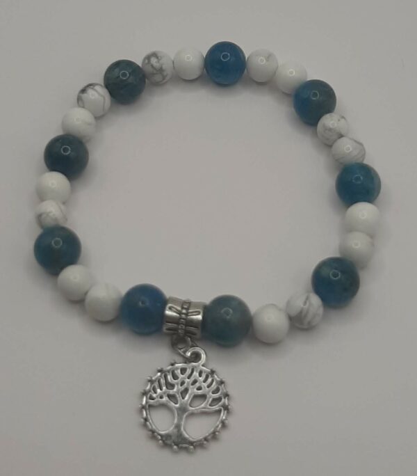 Bracelet en Apatite Bleue et Howlite blanche